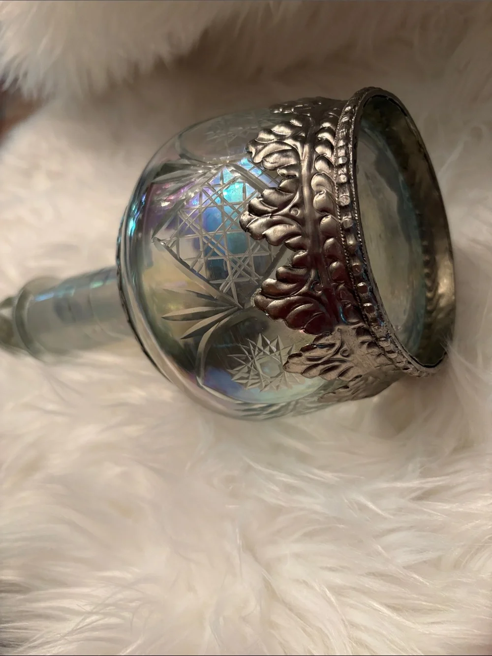 N/A beautiful iridescent